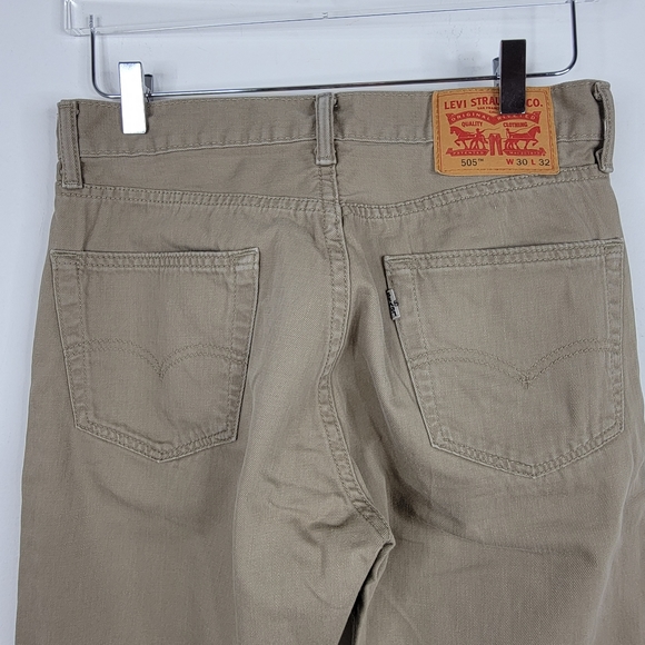LEVI'S Khaki Straight Leg Jeans - Picture 3 of 9